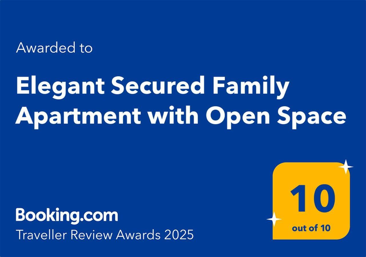 Elegant Secured Family Apartment With Open Space Dhaka Exterior photo